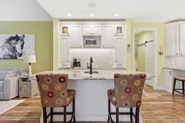 164 Saddle Ridge, West End, NC 27376