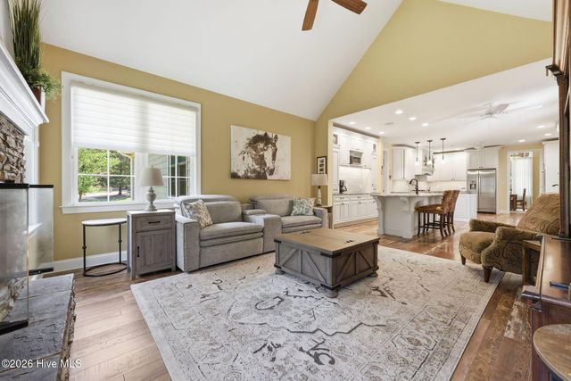 164 Saddle Ridge, West End, NC 27376