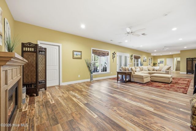 164 Saddle Ridge, West End, NC 27376