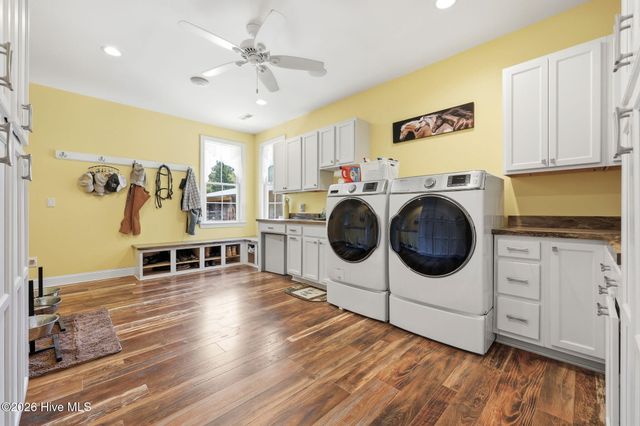 164 Saddle Ridge, West End, NC 27376