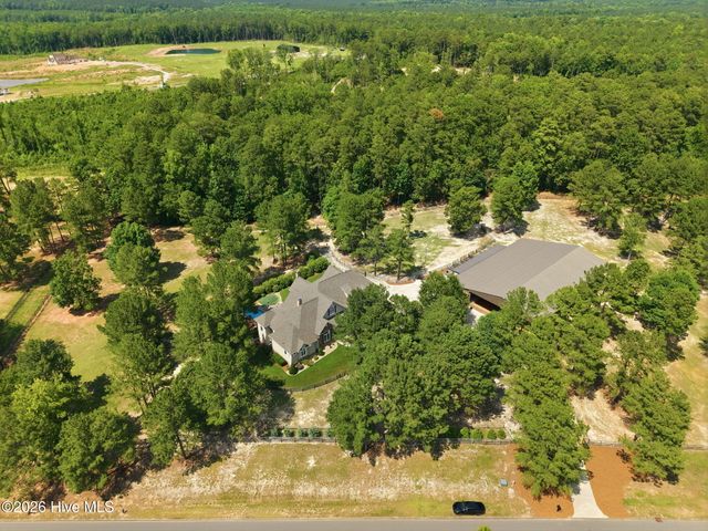164 Saddle Ridge, West End, NC 27376