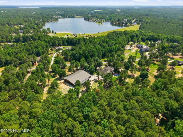 164 Saddle Ridge, West End, NC 27376