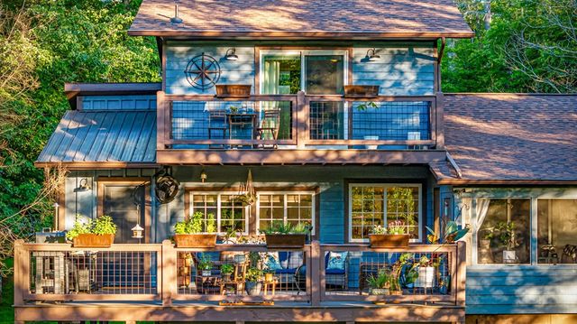 390 Sunnybrook Road, Blue Ridge, GA 30513