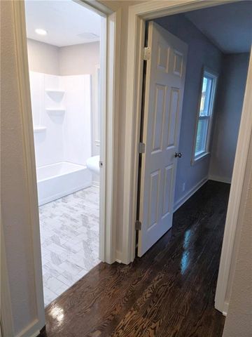 2748 Fairleigh Terrace, St Joseph, MO 64506