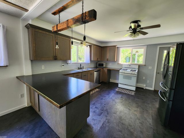 5045 Parker Road, Fort Gratiot Twp, MI 48059