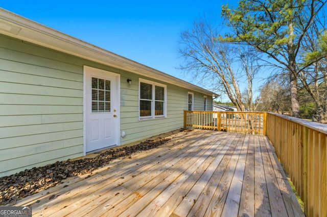 2056 Merle Drive SE, Conyers, GA 30013