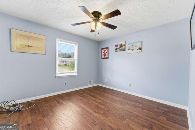 2056 Merle Drive SE, Conyers, GA 30013