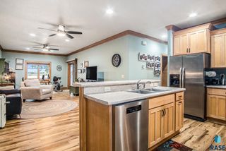 5011 Sunset Blvd Boulevard, Madison, SD 57042