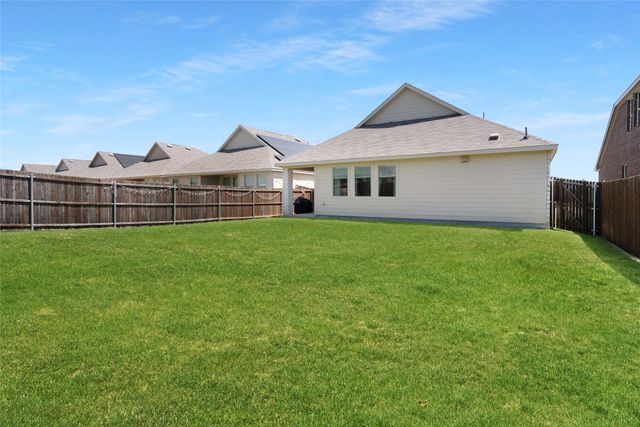 5222 Fallenstone Way, Princeton, TX 75407