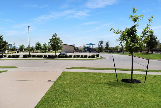 5222 Fallenstone Way, Princeton, TX 75407