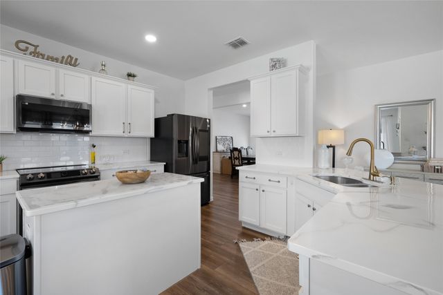 5222 Fallenstone Way, Princeton, TX 75407