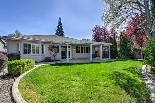 2263 Petruchio Way, Roseville, CA 95661