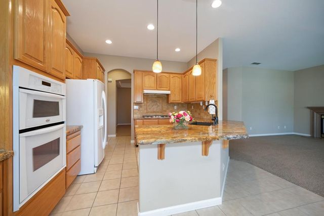 2263 Petruchio Way, Roseville, CA 95661