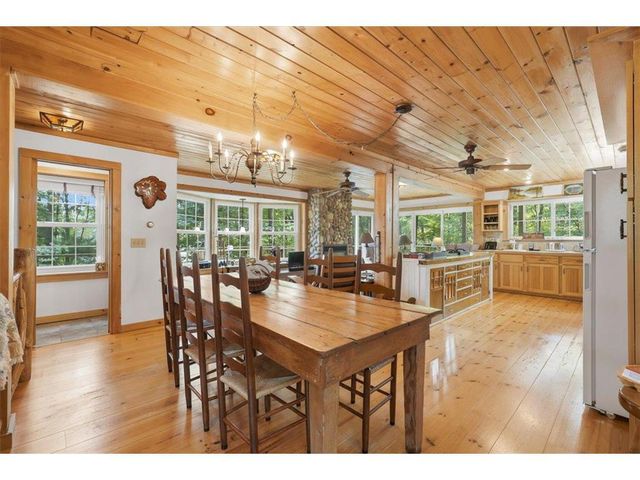 530 Round Lake Court, Osceola, WI 54020