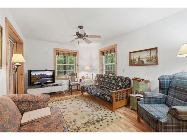 530 Round Lake Court, Osceola, WI 54020
