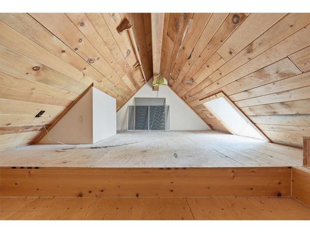530 Round Lake Court, Osceola, WI 54020