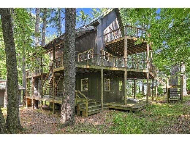 530 Round Lake Court, Osceola, WI 54020