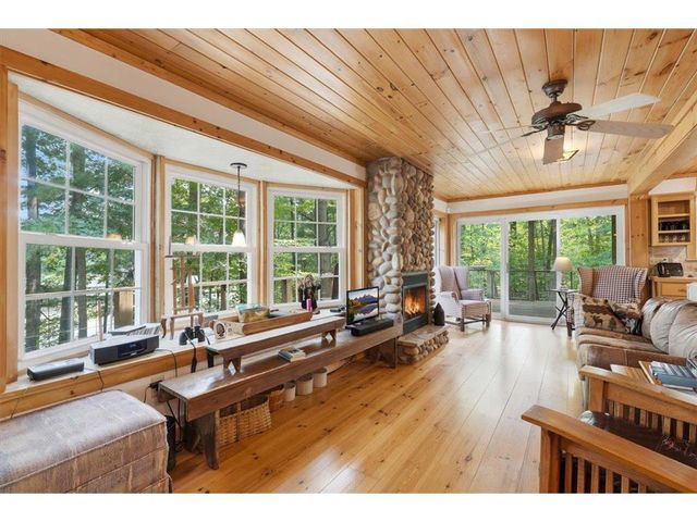 530 Round Lake Court, Osceola, WI 54020