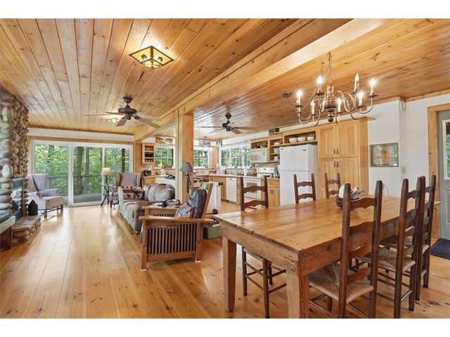 530 Round Lake Court, Osceola, WI 54020