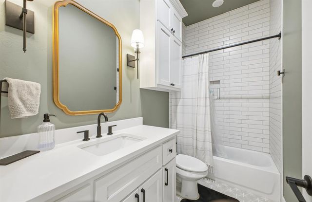 8241 Red Feather, Arcadia, OK 73007