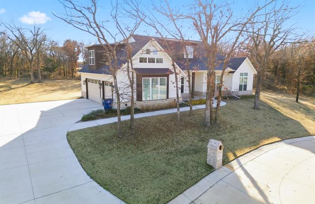 8241 Red Feather, Arcadia, OK 73007