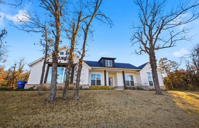 8241 Red Feather, Arcadia, OK 73007