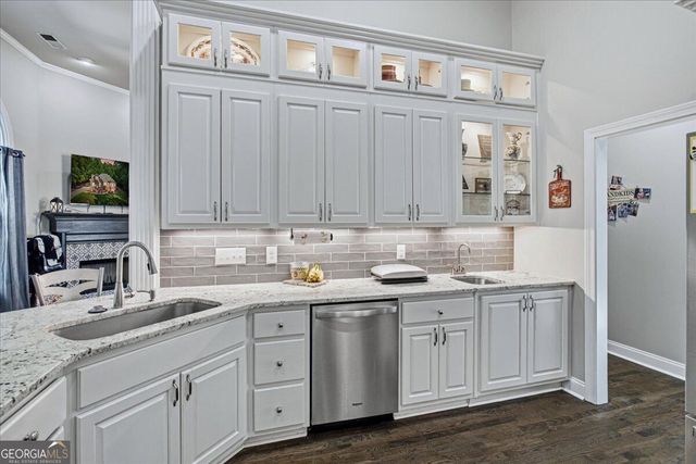 70 Costleys Bridge Drive, Oxford, GA 30054