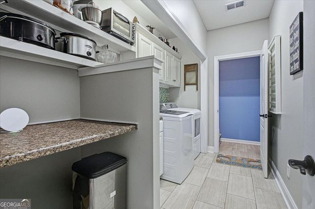 70 Costleys Bridge Drive, Oxford, GA 30054