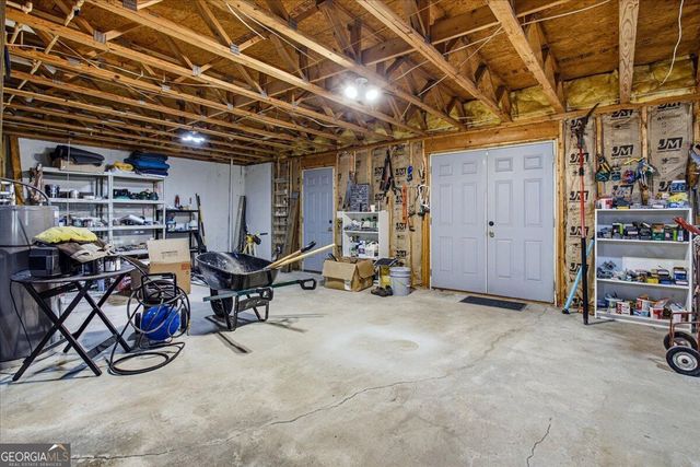 70 Costleys Bridge Drive, Oxford, GA 30054
