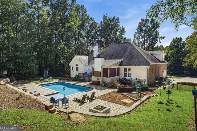 70 Costleys Bridge Drive, Oxford, GA 30054
