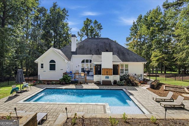 70 Costleys Bridge Drive, Oxford, GA 30054