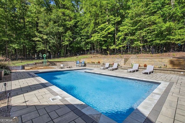 70 Costleys Bridge Drive, Oxford, GA 30054