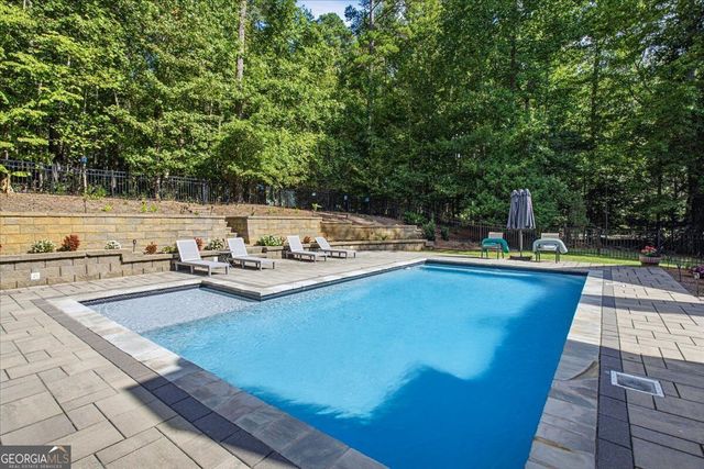 70 Costleys Bridge Drive, Oxford, GA 30054