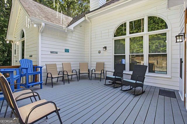 70 Costleys Bridge Drive, Oxford, GA 30054