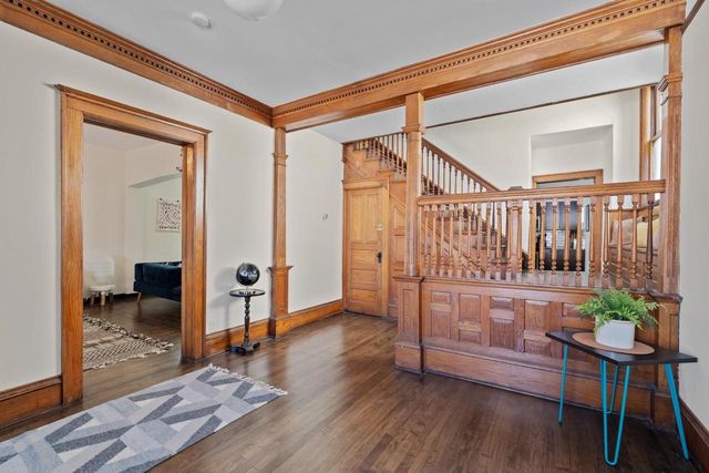 2415 S Kinnickinnic AVENUE, Milwaukee, WI 53207