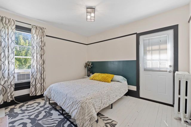 2415 S Kinnickinnic AVENUE, Milwaukee, WI 53207