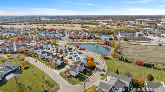 34 Waterbury Circle, Oswego, IL 60543