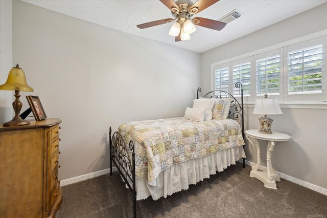 2338 Carleen Road, Houston, TX 77018