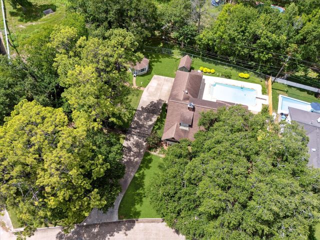 2338 Carleen Road, Houston, TX 77018