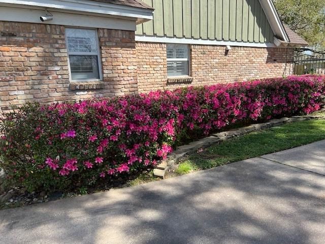 2338 Carleen Road, Houston, TX 77018