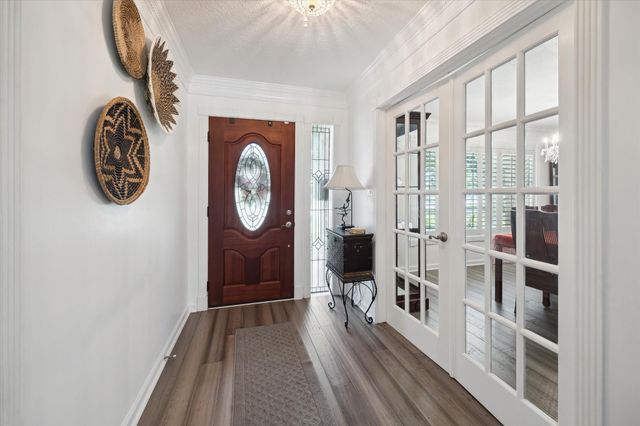 2338 Carleen Road, Houston, TX 77018