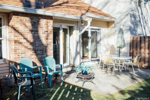 4 Trevor Lake Drive, Congers, NY 10920