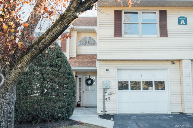 4 Trevor Lake Drive, Congers, NY 10920