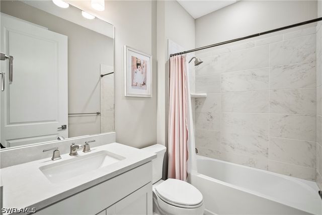 12537 Aqua Reserve CT, Fort Myers, FL 33913