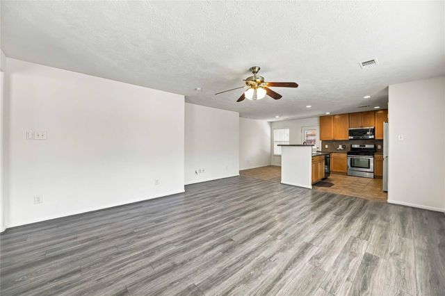 16011 Arapaho Bend Lane, Cypress, TX 77429