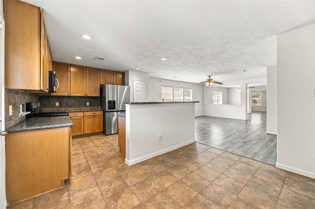 16011 Arapaho Bend Lane, Cypress, TX 77429
