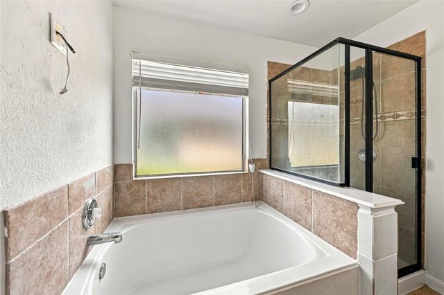 16011 Arapaho Bend Lane, Cypress, TX 77429