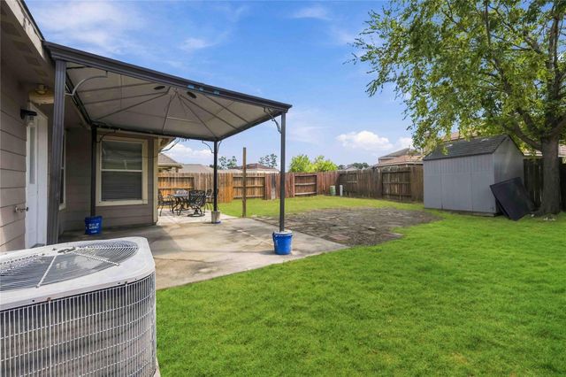 16011 Arapaho Bend Lane, Cypress, TX 77429