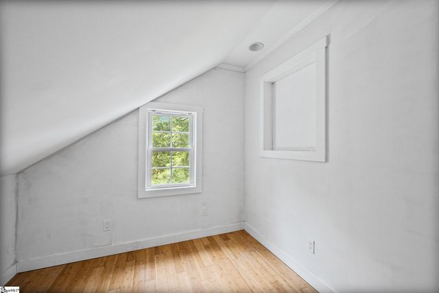 121 Lisa Circle, Marietta, SC 29611