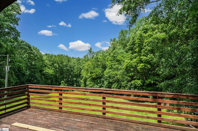 121 Lisa Circle, Marietta, SC 29611